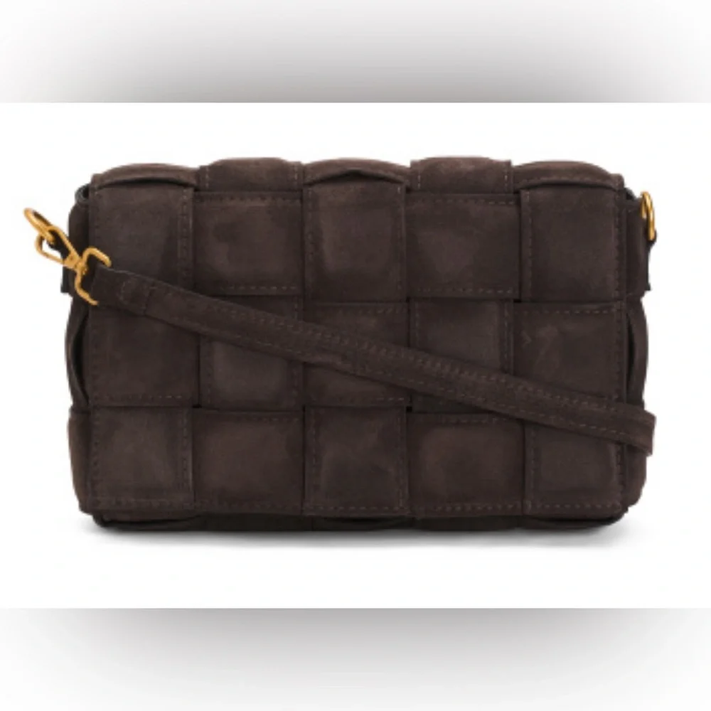 NWT VIOLA CASTELLANI TikTok viral chocolate brown Suede Cassette Crossbody - Picture 1 of 7